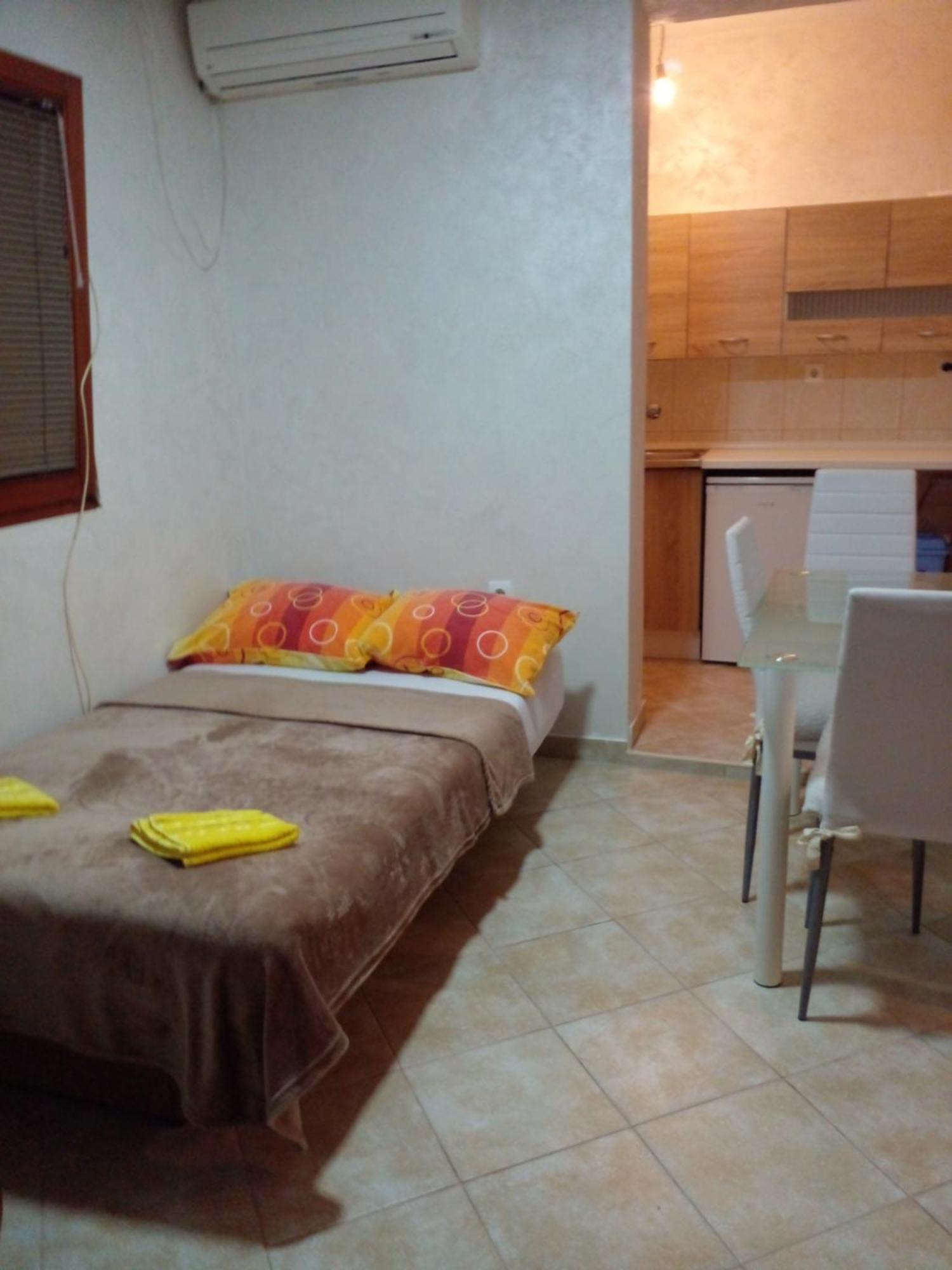 Apartment Jelaca Херцег-Новий Номер фото