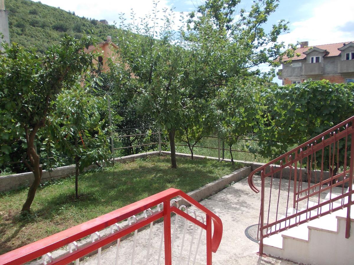 Apartment Jelaca Херцег-Новий Екстер'єр фото